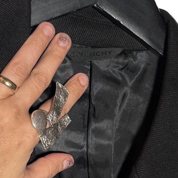 Givenchy Black U-Lock Oversized Blazer - Picture 7 of 12